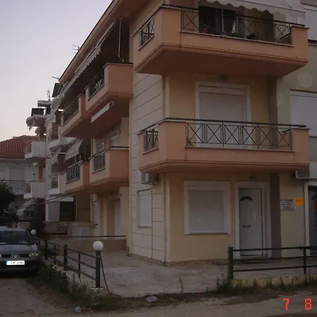 Alexandros 4 Appartamento Ofrínion
